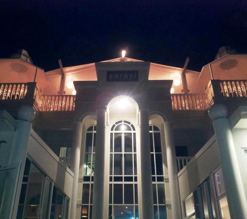 Sarayi Boutique Hotel Palm Cove Zewnętrze zdjęcie